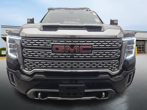 Used 2022 GMC Sierra 3500 Denali w/ Denali Ultimate Package AWD/4WD image 2