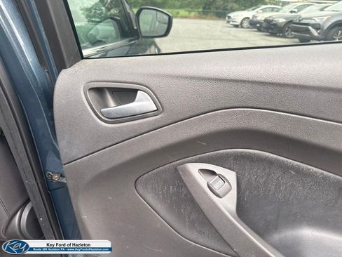 Used 2019 Ford Escape SE AWD/4WD image 30