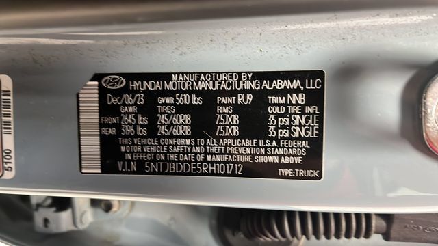 Used 2024 Hyundai Santa Cruz SEL AWD/4WD image 32