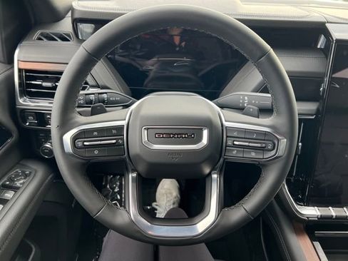 New 2026 GMC Yukon Denali image 13