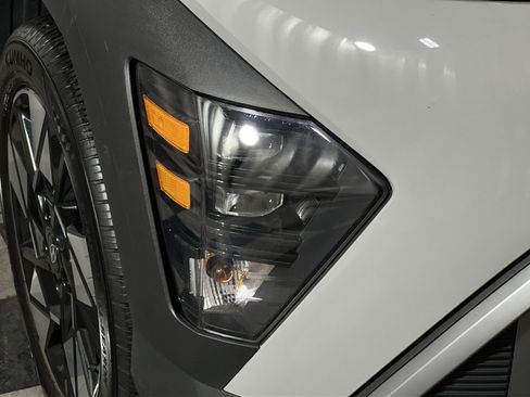 Used 2024 Hyundai Kona SEL w/ Convenience Package AWD/4WD image 13