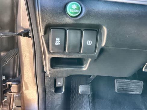 Used 2015 Honda CR-V LX image 28
