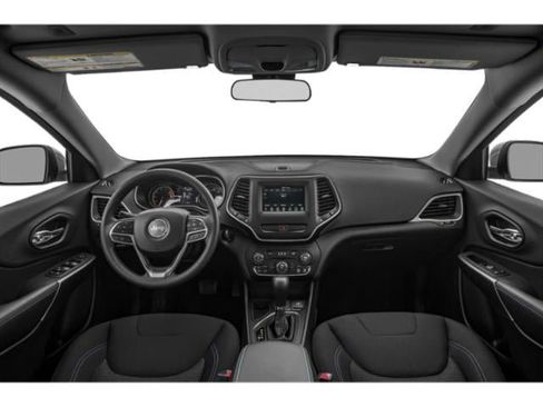 Used 2021 Jeep Cherokee Latitude Plus AWD/4WD image 8