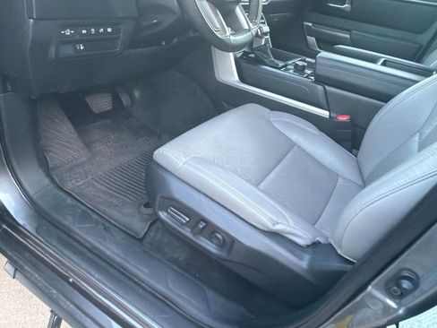 Used 2025 Toyota Tundra SR5 w/ SR5 Premium Package AWD/4WD image 8