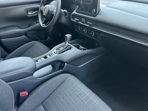 Certified 2025 Honda HR-V Sport image 16