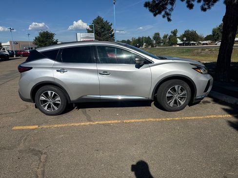 Used 2023 Nissan Murano SV AWD/4WD image 4