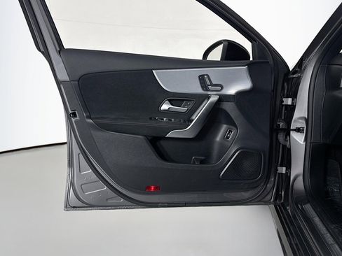 Used 2021 Mercedes-Benz A 220 A 220 image 21