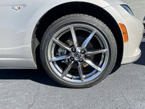 Used 2023 MAZDA MX-5 Miata Grand Touring image 22