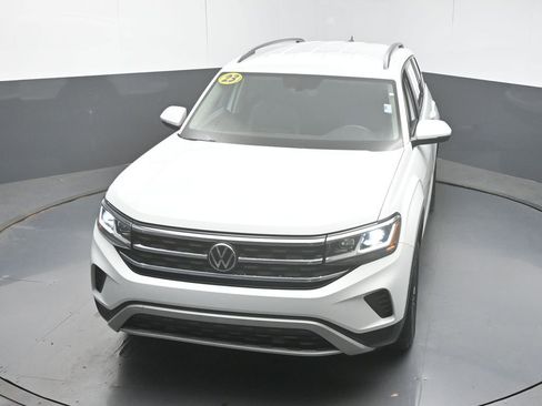 Certified 2023 Volkswagen Atlas SE image 42