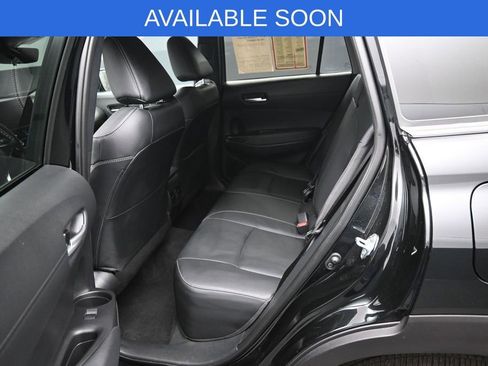 Used 2025 Toyota Corolla Cross XLE AWD/4WD image 26