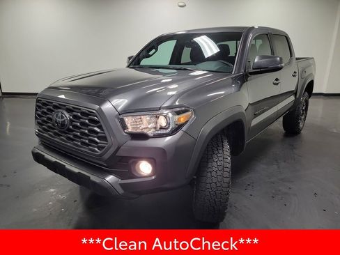 Used 2023 Toyota Tacoma TRD Off-Road image 4