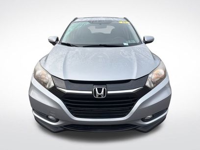 Used 2018 Honda HR-V EX