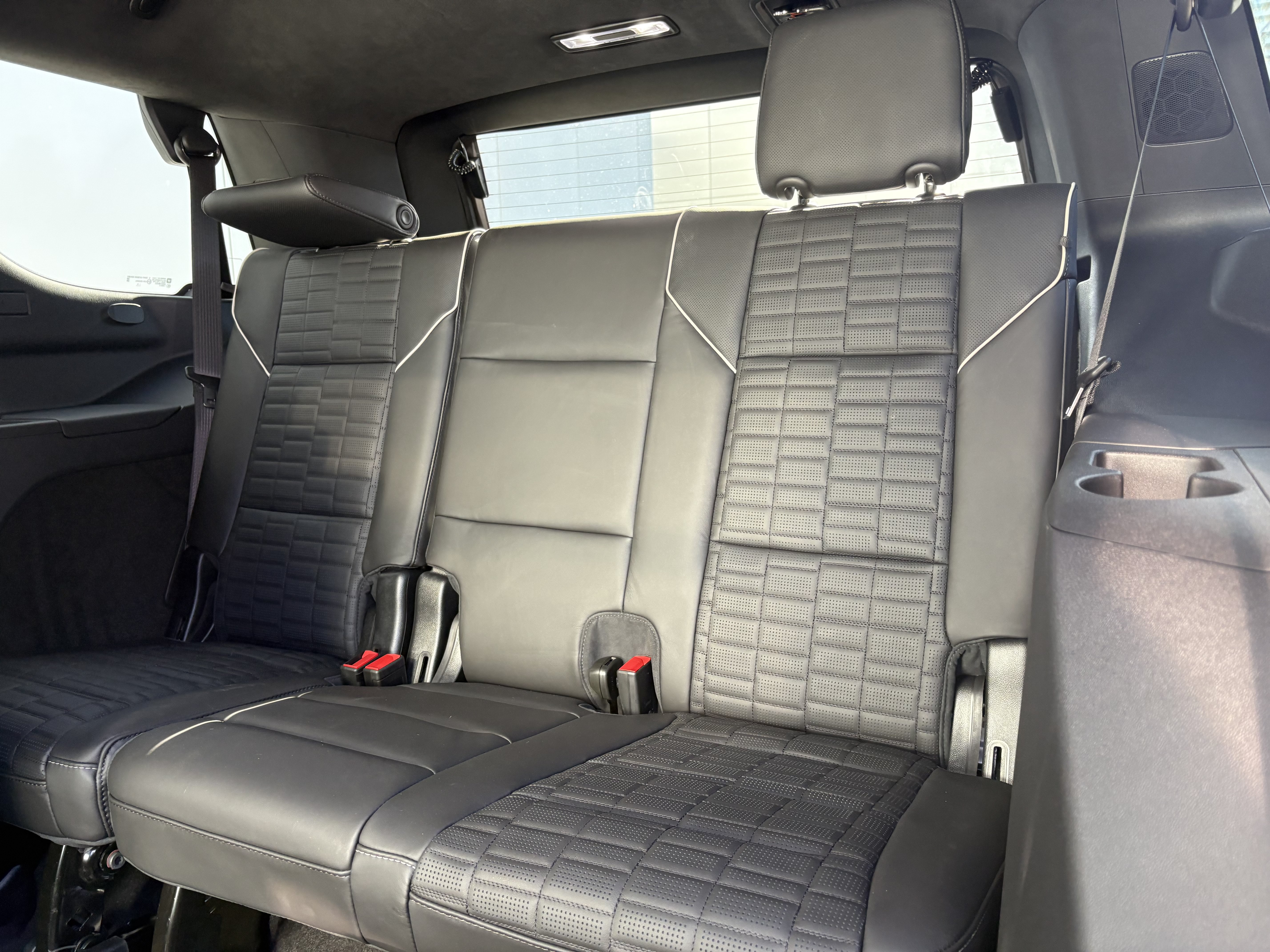 Used 2026 Cadillac Escalade V w/ LPO, ONYX Package AWD/4WD image 13