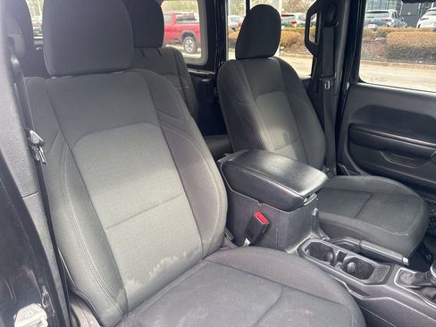Used 2021 Jeep Wrangler Unlimited Sport image 5