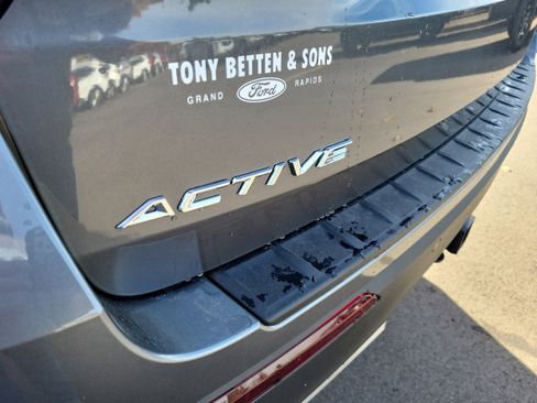 New 2026 Ford Explorer Active w/ Active Comfort Package image 7