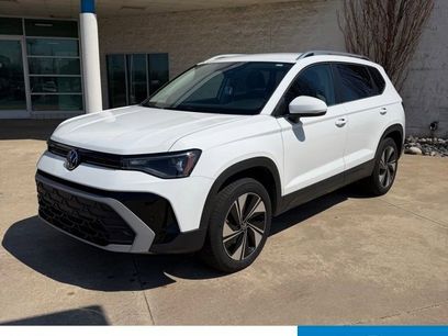 Used 2025 Volkswagen Taos SE