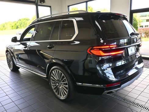 Certified 2023 BMW X7 xDrive40i w/ Executive Package image 6