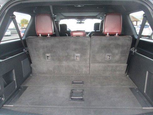 Used 2023 Ford Expedition Max Limited image 12