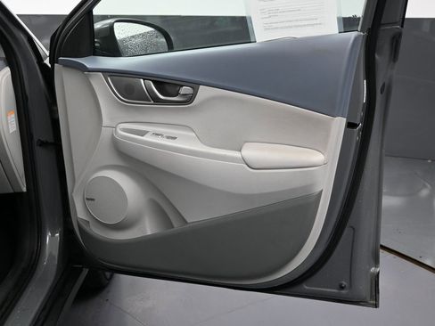 Used 2021 Hyundai Kona Ultimate image 37