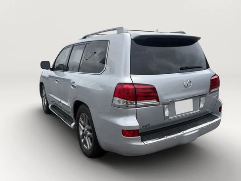 Used 2014 Lexus LX 570 4WD w/ Luxury Package image 5
