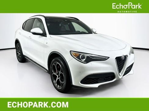 Used 2023 Alfa Romeo Stelvio Ti AWD/4WD image 1