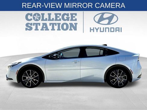 Used 2024 Toyota Prius Limited w/ Limited Premium Package image 7