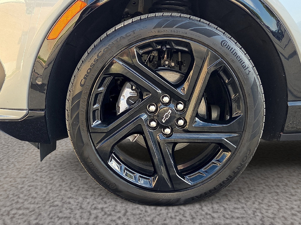 Used 2024 Chevrolet Equinox EV RS FWD image 8