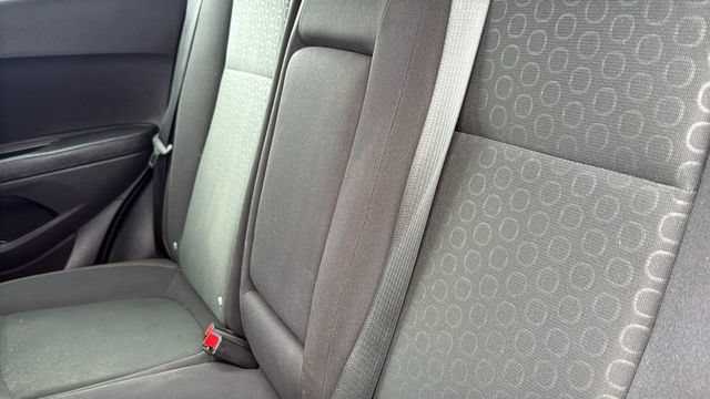 Used 2017 Chevrolet Trax LS FWD image 25