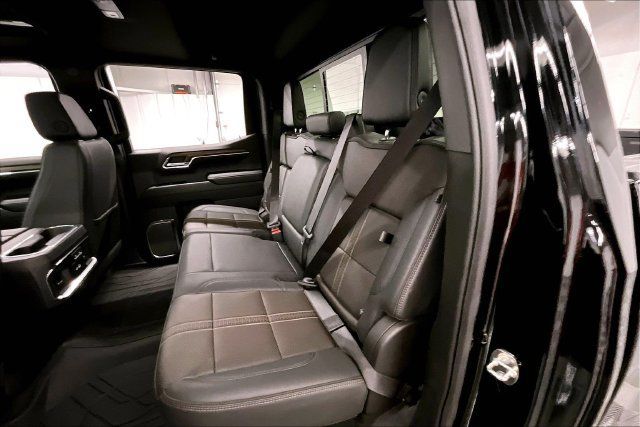 Used 2024 Chevrolet Silverado 1500 High Country w/ LPO, Dark Essentials Package AWD/4WD image 26