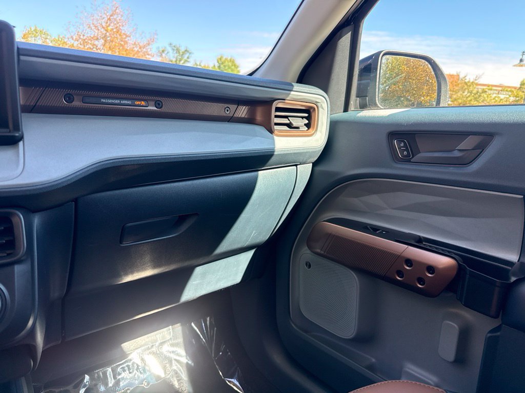 Used 2022 Ford Maverick Lariat w/ Lariat Luxury Package AWD/4WD image 22