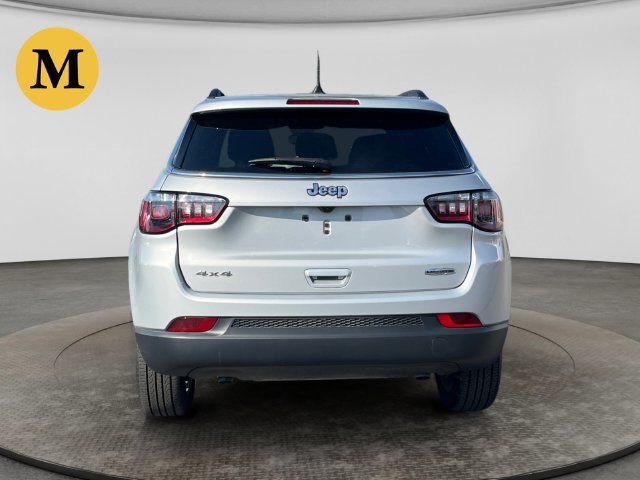 Used 2024 Jeep Compass Latitude AWD/4WD image 4