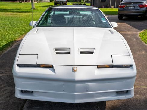 Used 1989 Pontiac Firebird Trans Am image 13