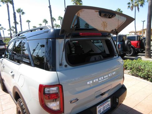 Used 2023 Ford Bronco Sport Badlands w/ Premium Package AWD/4WD image 28