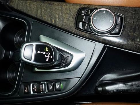 Used 2016 BMW 340i xDrive Sedan image 20
