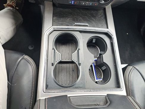 Used 2019 Ford F250 Platinum w/ Platinum Ultimate Package image 17