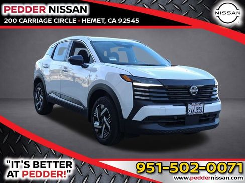 Used 2026 Nissan Kicks SV w/ Charging Package image 1