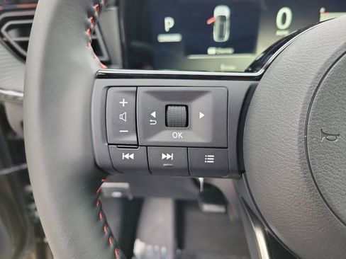New 2026 Nissan Kicks SR w/ SR Premium Package FWD image 11