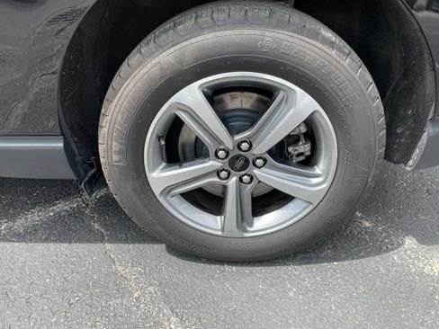 Used 2024 Ford Edge SEL w/ Convenience Package AWD/4WD image 10