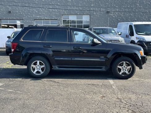 Used 2007 Jeep Grand Cherokee Laredo AWD/4WD image 2