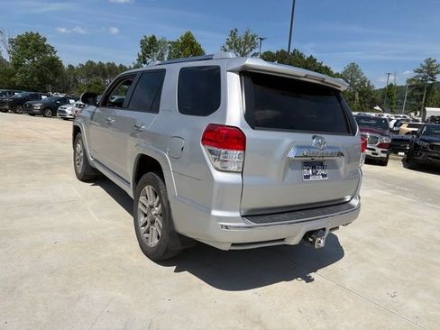 Used 2011 Toyota 4Runner Limited AWD/4WD image 22