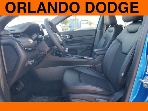 New 2026 Jeep Compass Latitude image 11