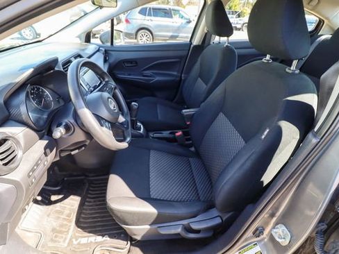 Used 2024 Nissan Versa S FWD image 30