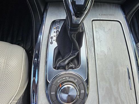 Used 2019 INFINITI QX80 Limited w/ All-Season Package AWD/4WD image 38