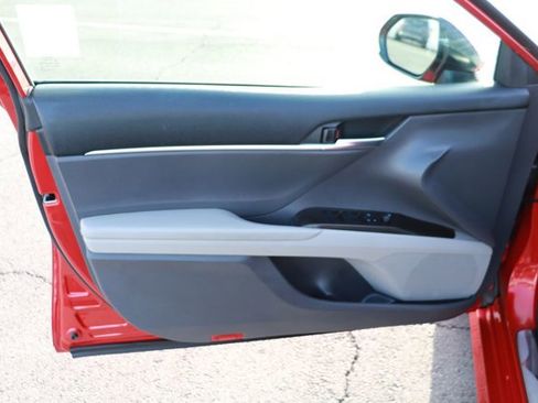 Used 2023 Toyota Camry LE image 9