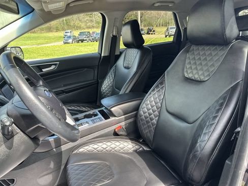Used 2024 Ford Edge Titanium AWD/4WD image 15