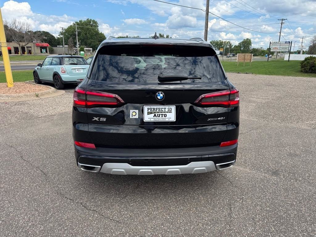 Used 2022 BMW X5 xDrive40i w/ Premium Package AWD/4WD image 6