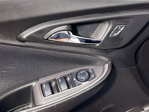 Used 2024 Chevrolet Malibu LT image 16