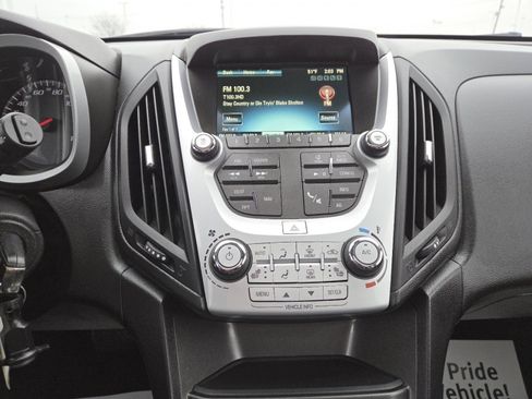 Used 2016 Chevrolet Equinox LT image 29