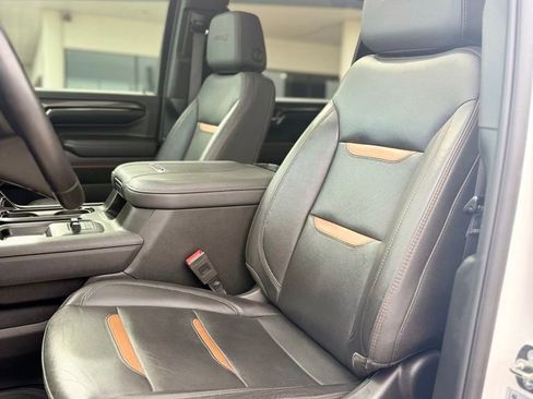 Used 2024 GMC Sierra 2500 AT4 w/ AT4 Premium Plus Package AWD/4WD image 13