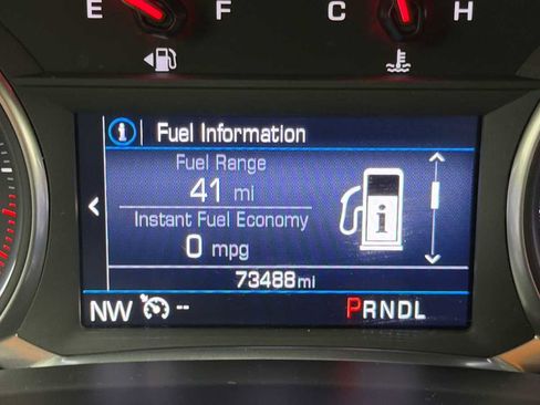 Used 2019 Chevrolet Blazer LT FWD image 17